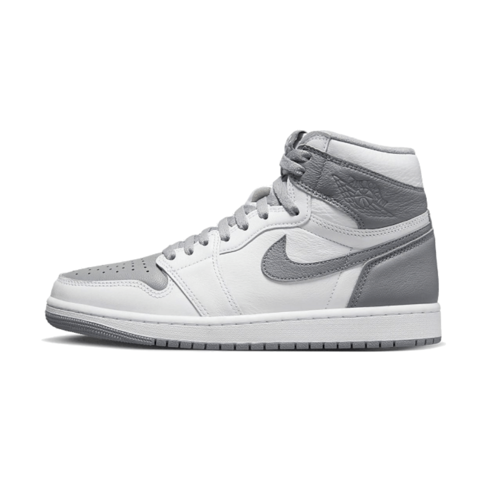 Air Jordan 1 Retro High OG Stealth