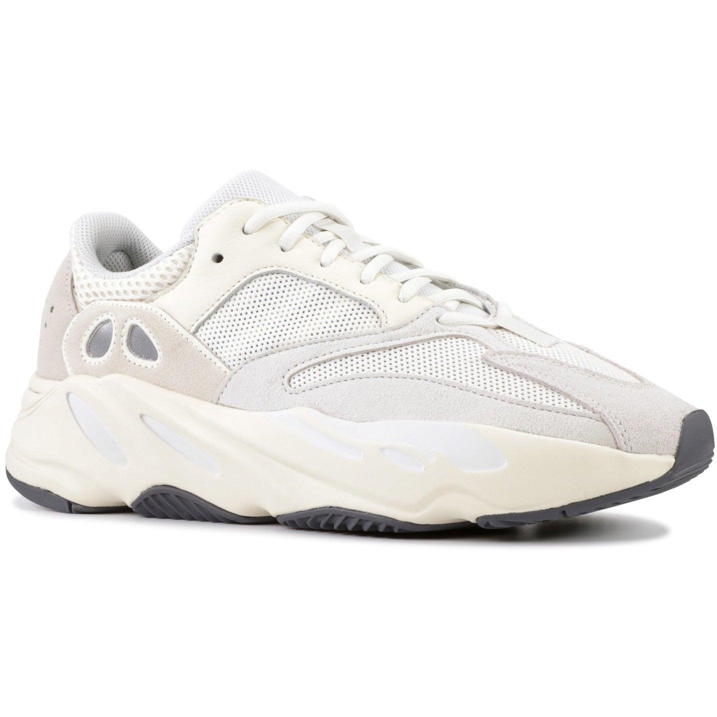 YEEZY BOOST 700 "ANALOG" (4005487181896)
