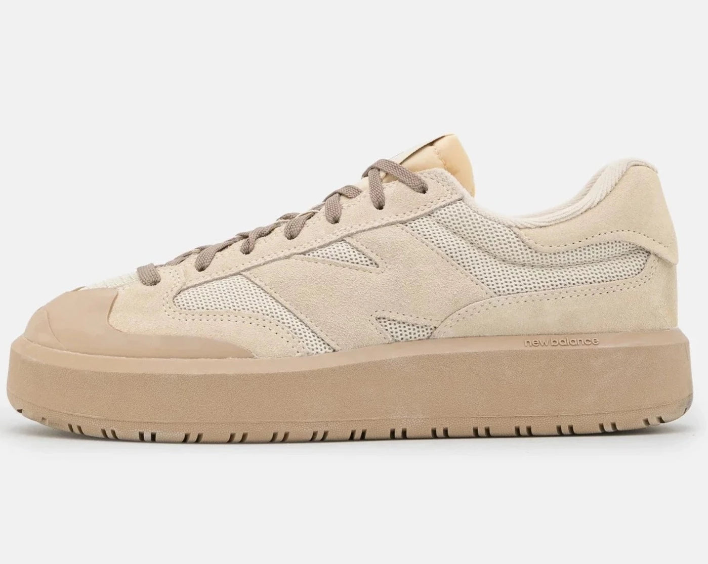 New Balance CT302 - Plumas Kicks