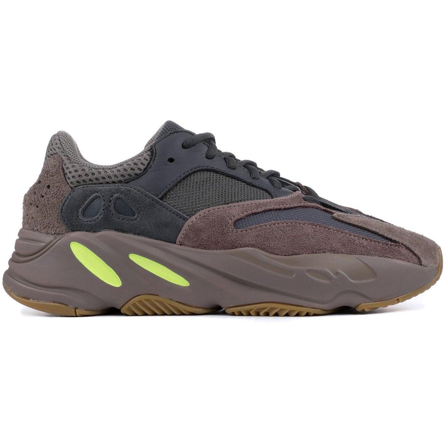 YEEZY BOOST 700 "MAUVE" (4005493047368)