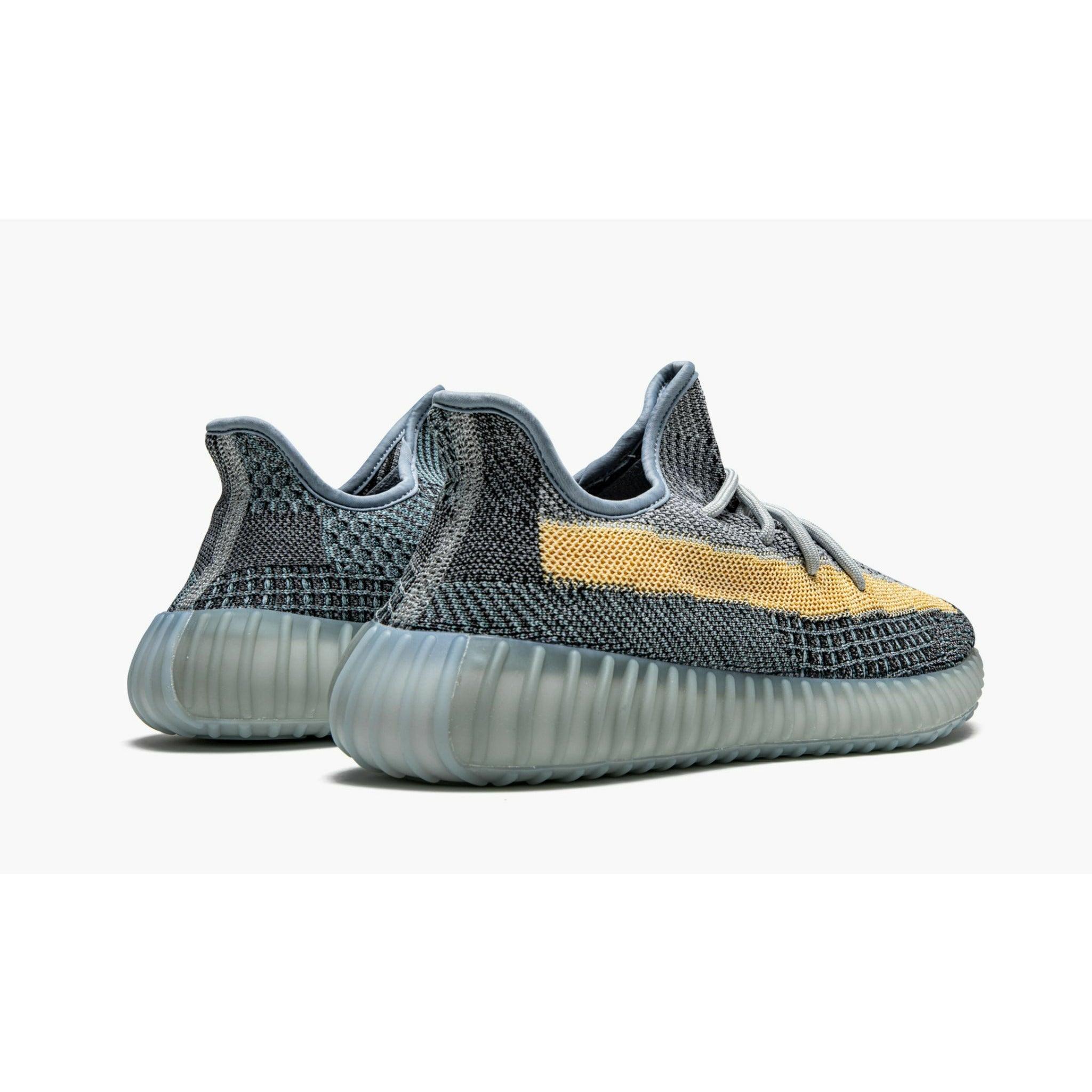 YEEZY BOOST 350 V2 "Ash Blue" - Plumas Kicks