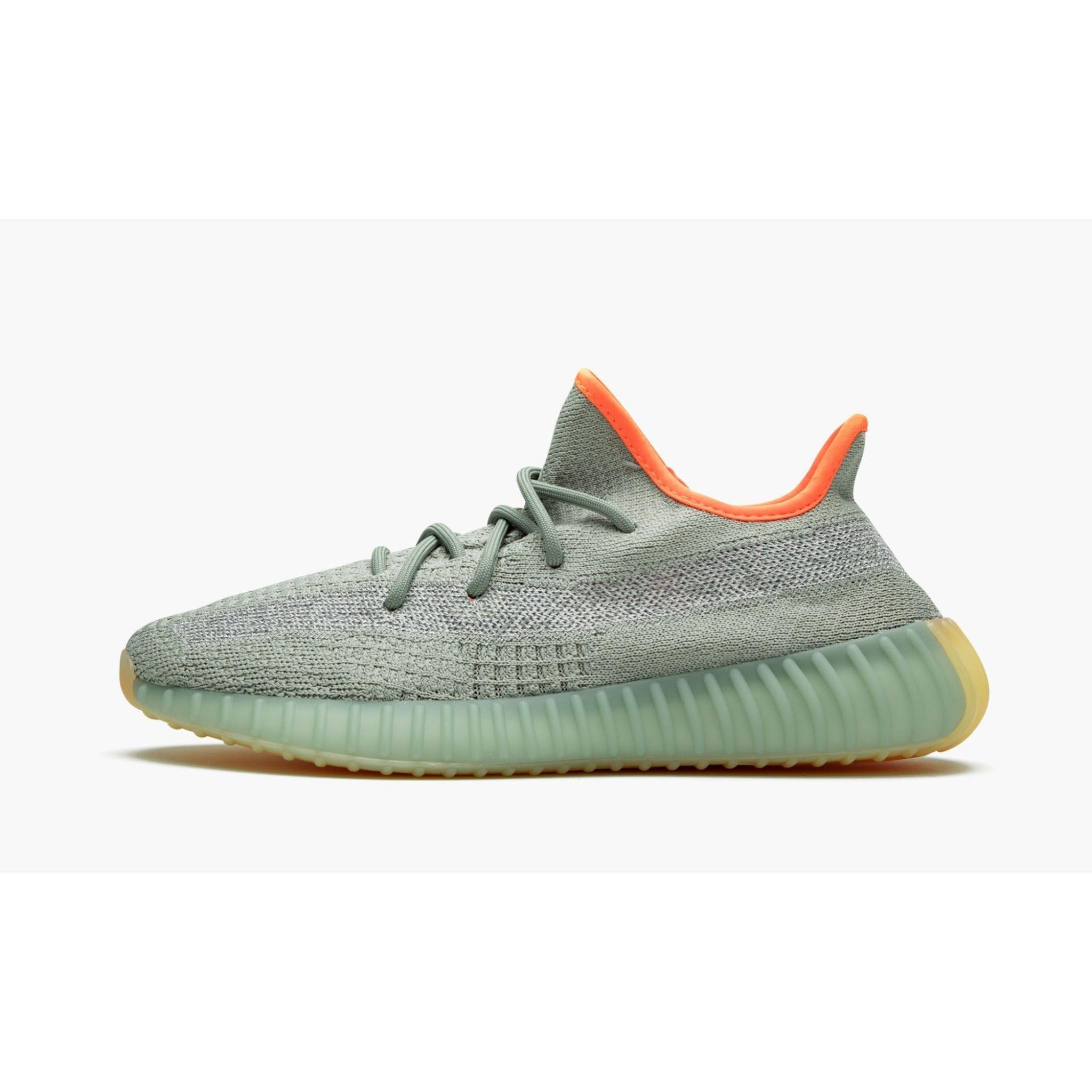YEEZY BOOST 350 V2 "Desert Sage" - Plumas Kicks