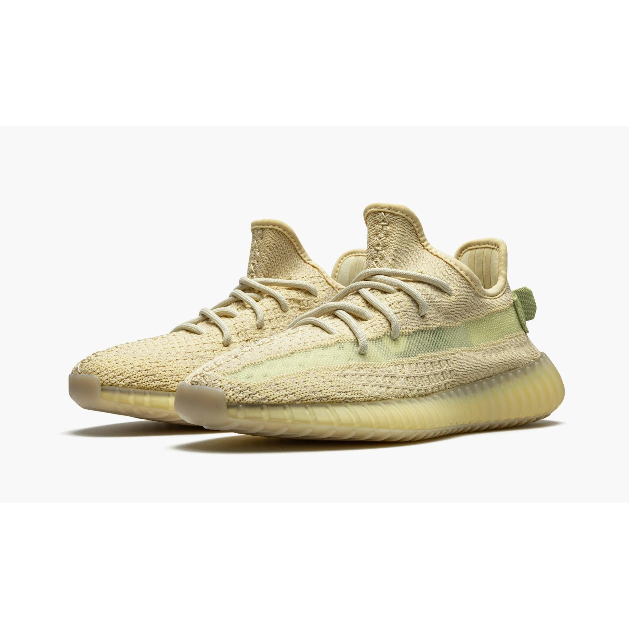 YEEZY BOOST 350 V2 "Flax" - Plumas Kicks