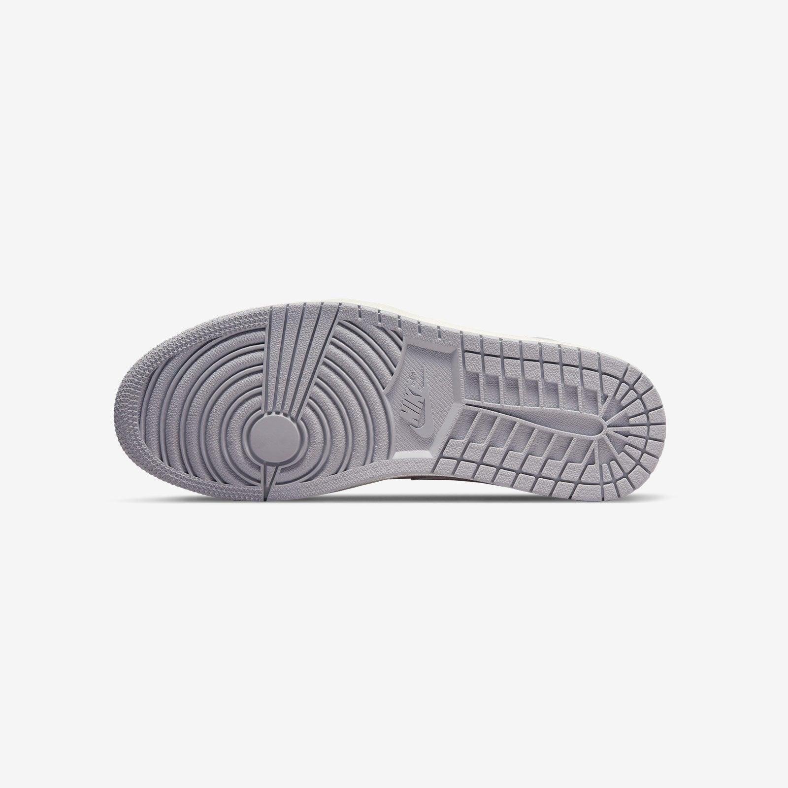 Air Jordan 1 Mid SE Craft Inside Out White Grey