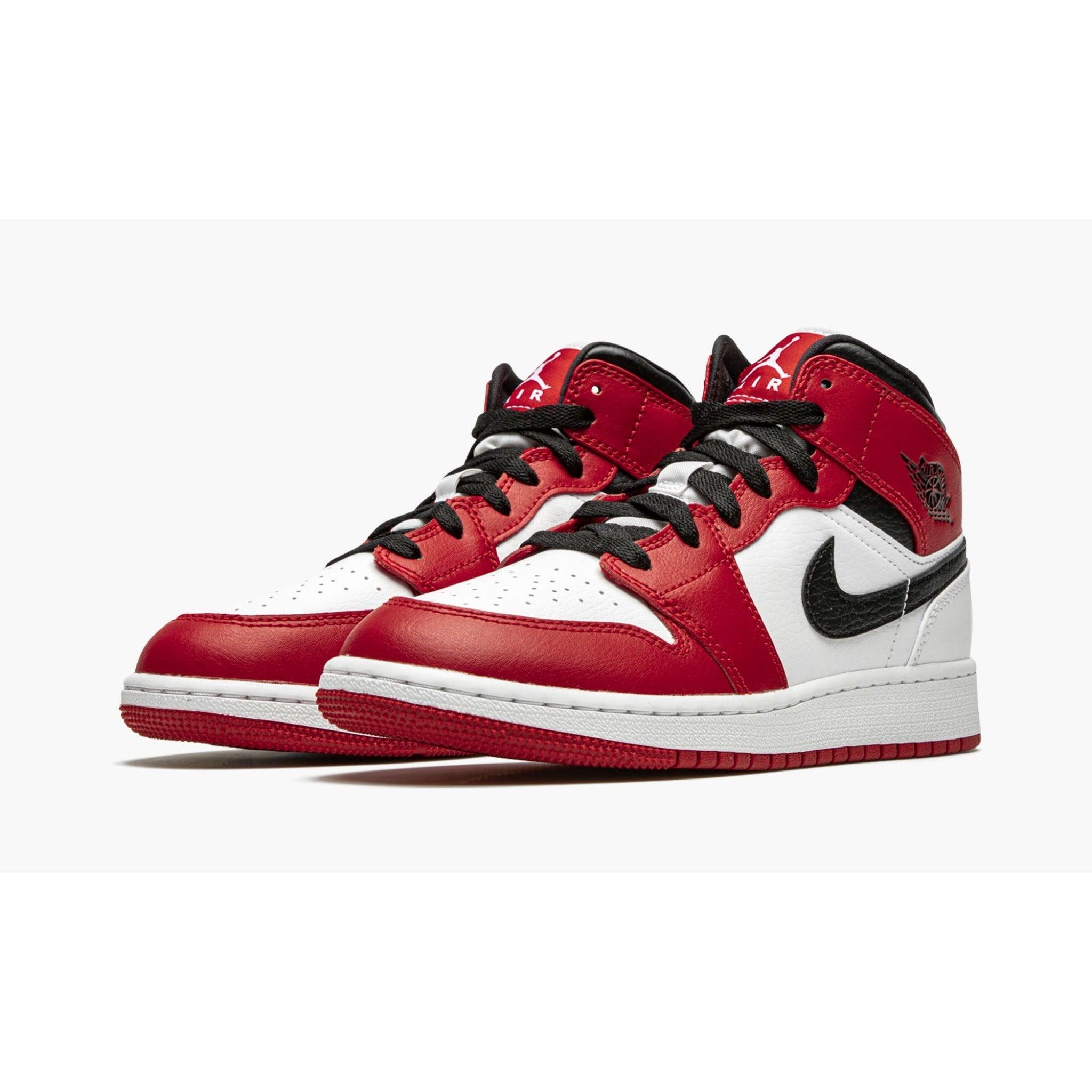 Air Jordan 1 Mid Chicago White
