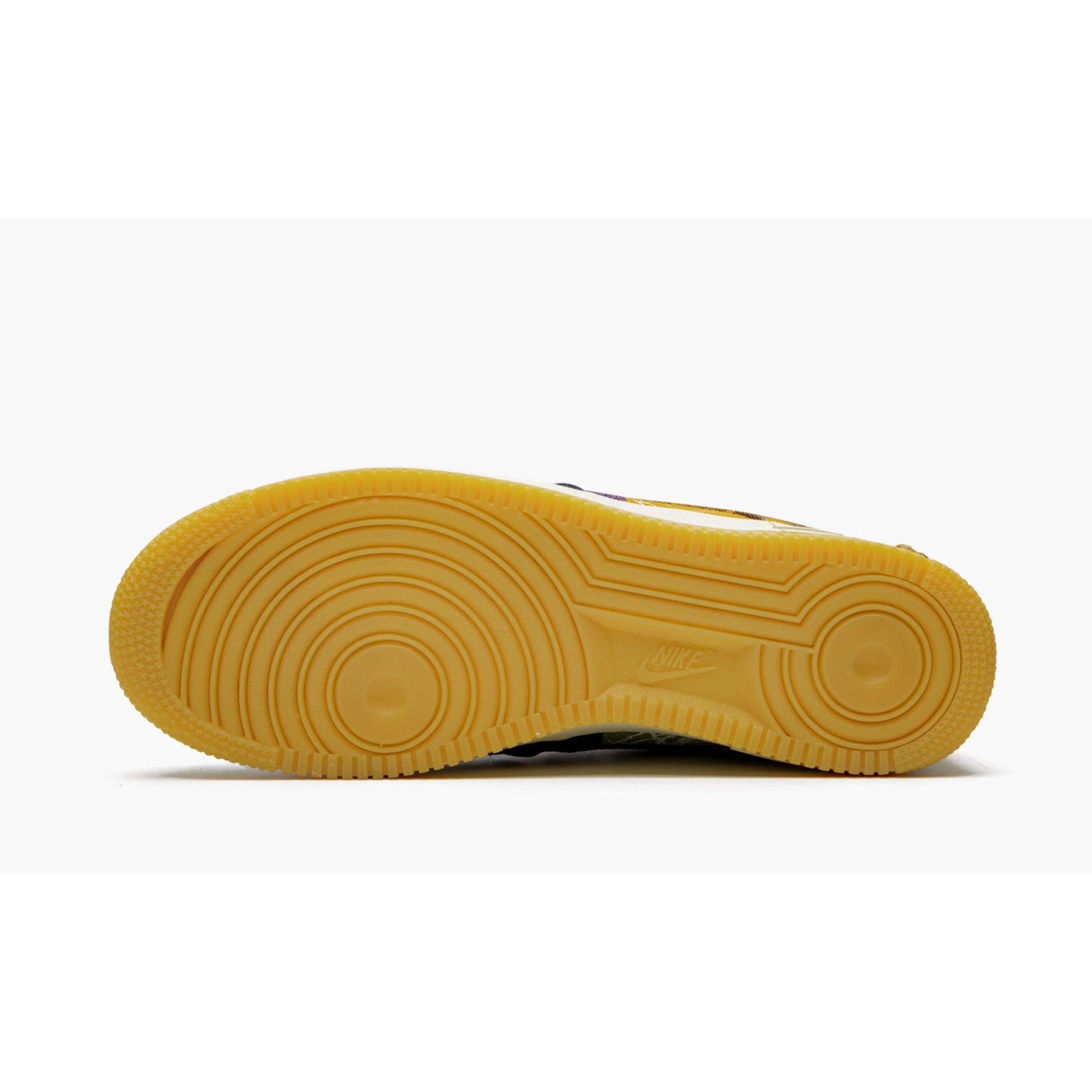 Air Force 1 LOW "Travis Scott - Cactus Jack" - Plumas Kicks