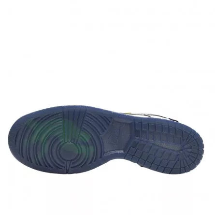 Dunk Low Union Passport Pack Pistachio