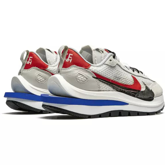 Nike Vaporwaffle Sacai Sport " Fuchsia Game Royal " - Plumas Kicks
