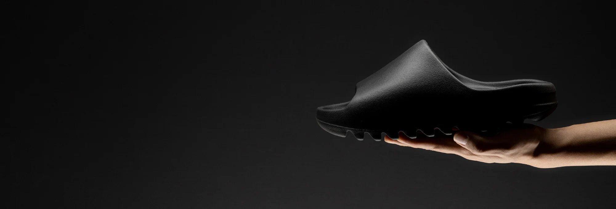 Yeezy Slide - Plumas Kicks