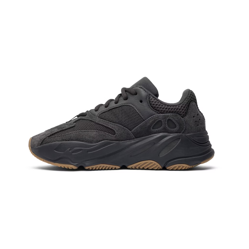 Yeezy 700 Utility Black
