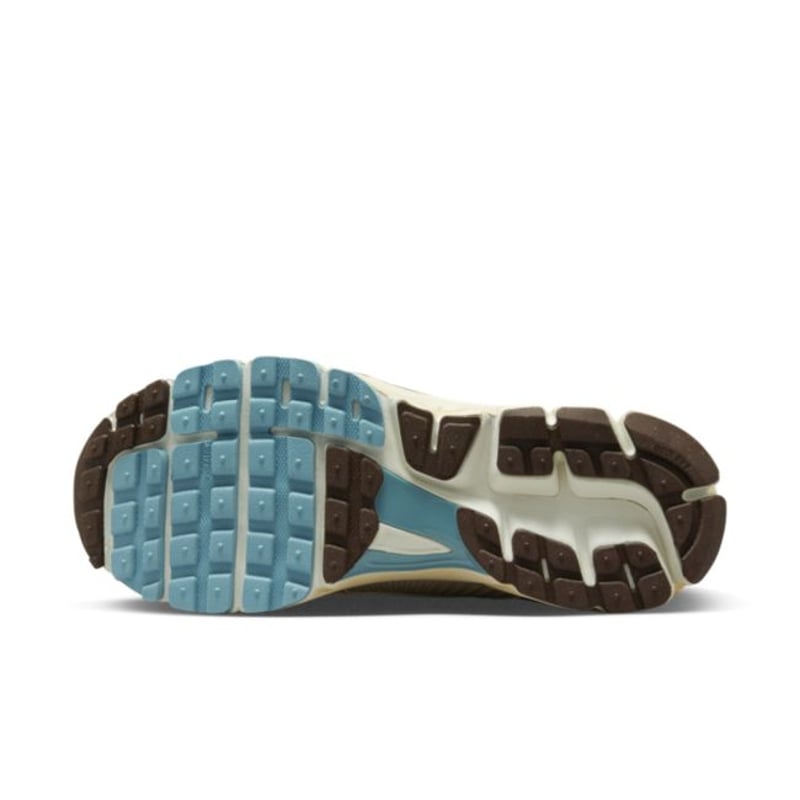 Nike Zoom Vomero 5 Oatmeal