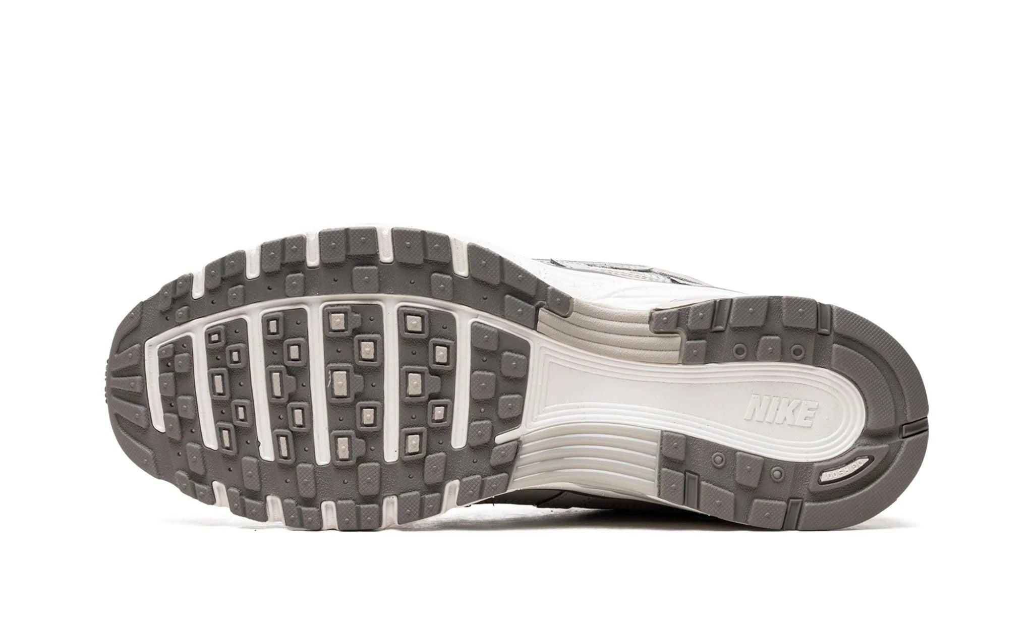 Nike P-6000 Light Iron Ore