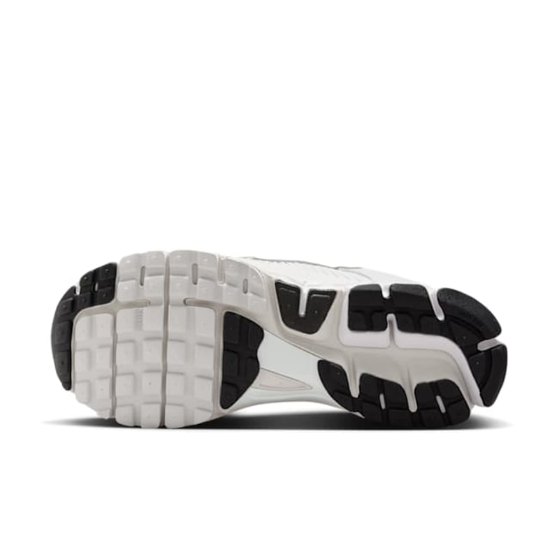 Nike Zoom Vomero 5 White & Vast Grey