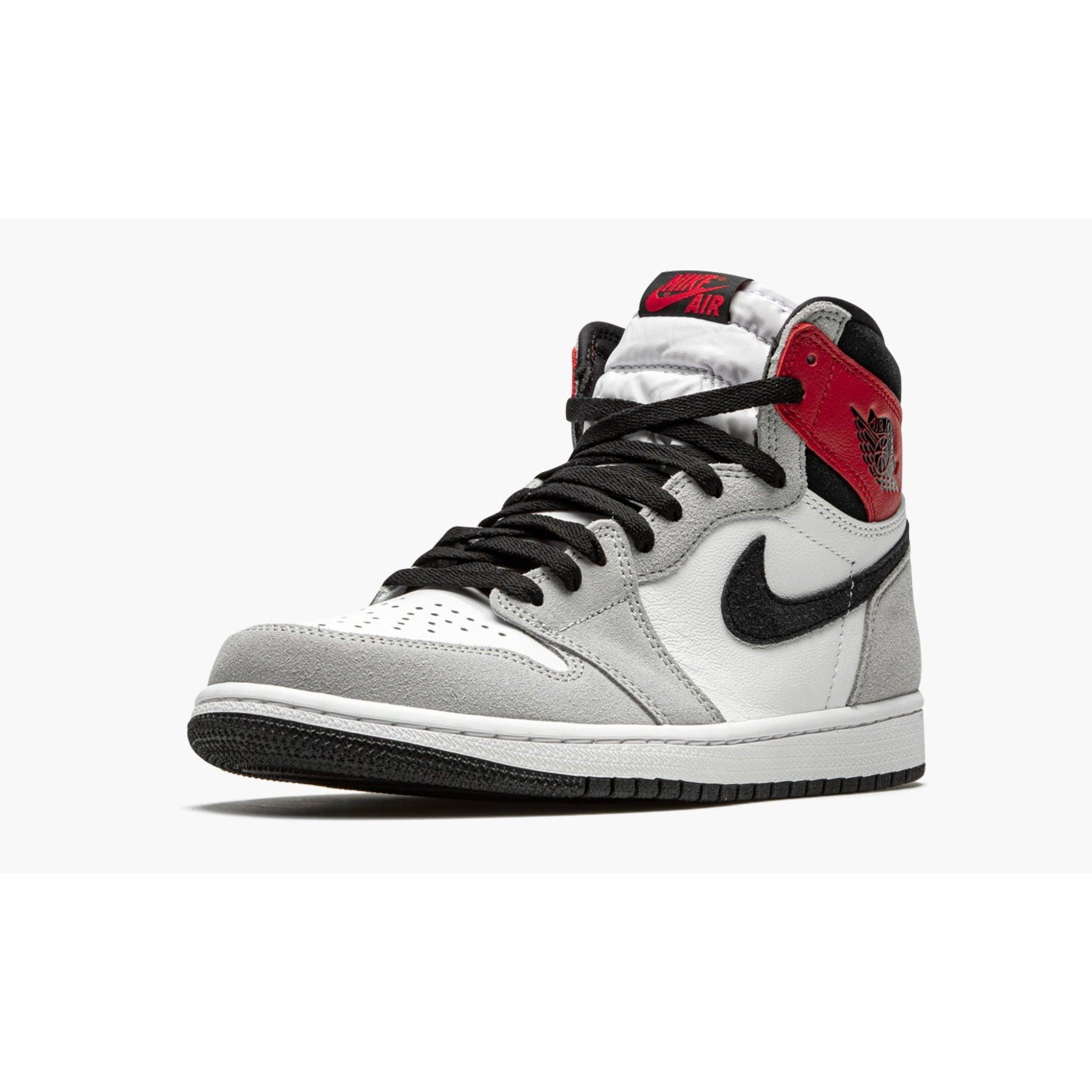 Air Jordan 1 Retro High Light Smoke Grey