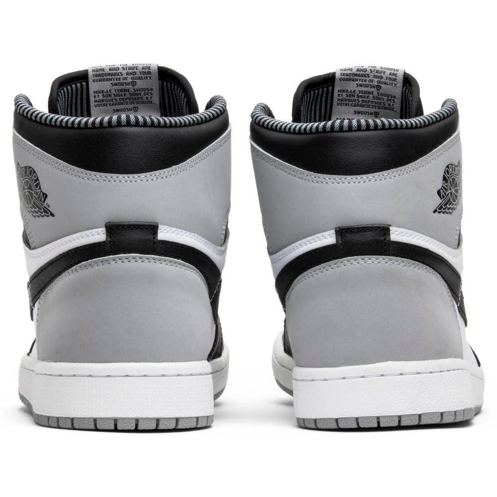 Air Jordan 1 Retro High OG 'Barons' - Plumas Kicks