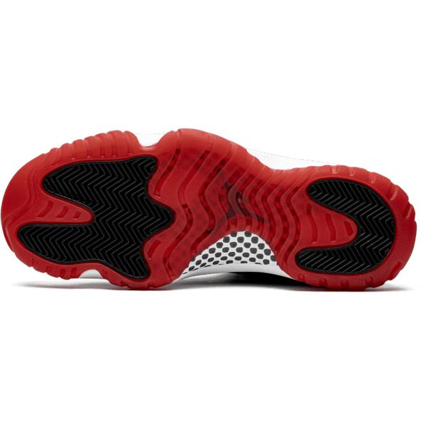 Air Jordan 11 Retro Bred - Plumas Kicks
