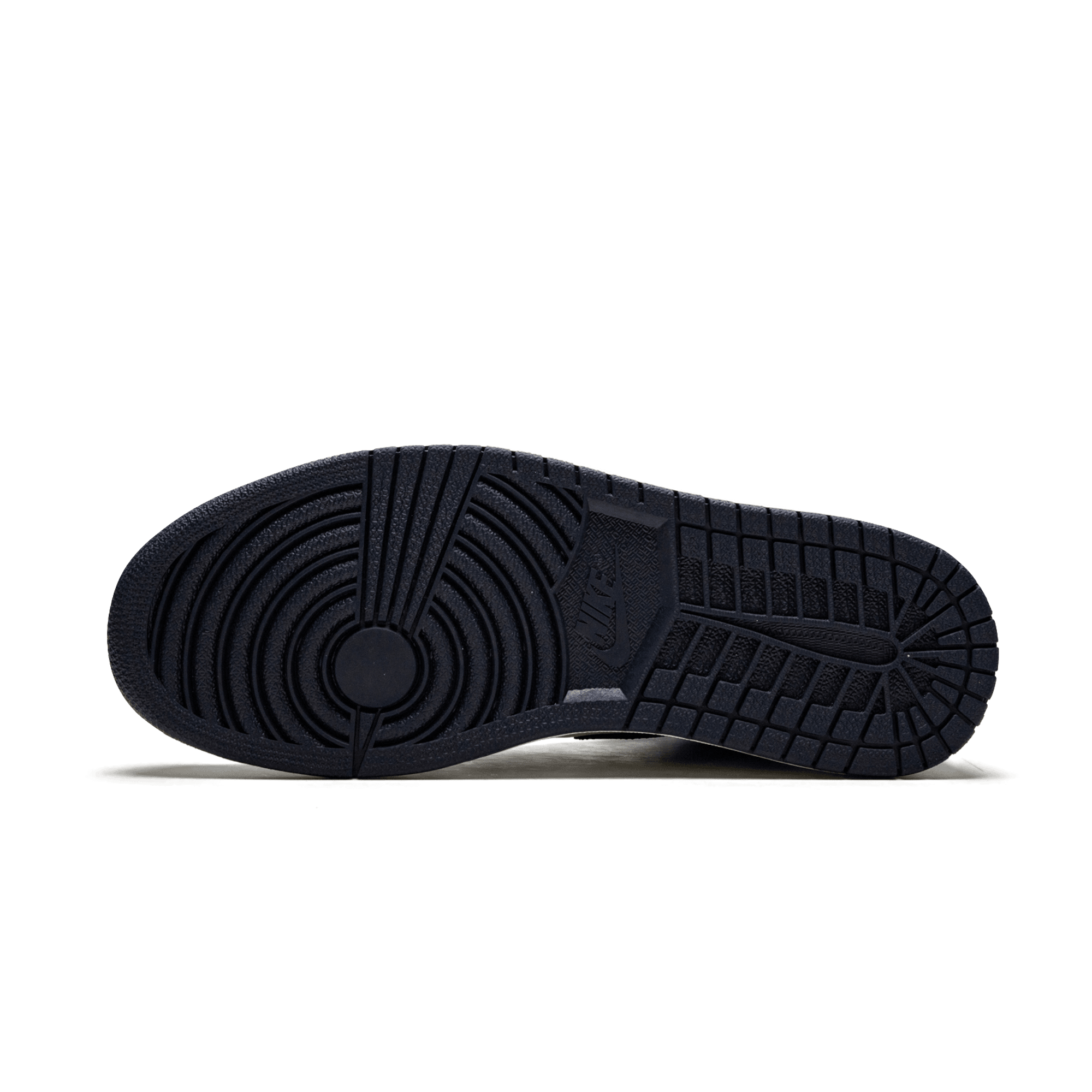 Air Jordan 1 Retro High OG Obsidian UNC 2019