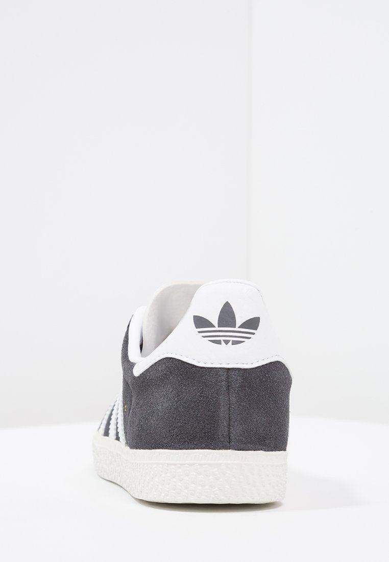 Adidas Gazelle Solid Grey / White / Gold Metallic - Plumas Kicks