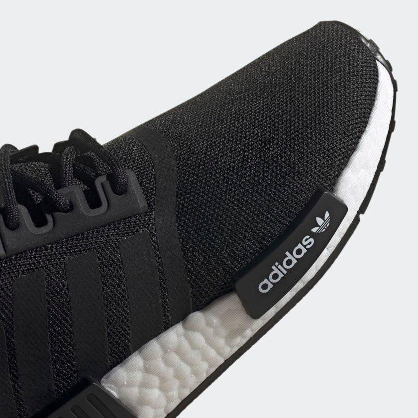 NMD Runner - Plumas Kicks