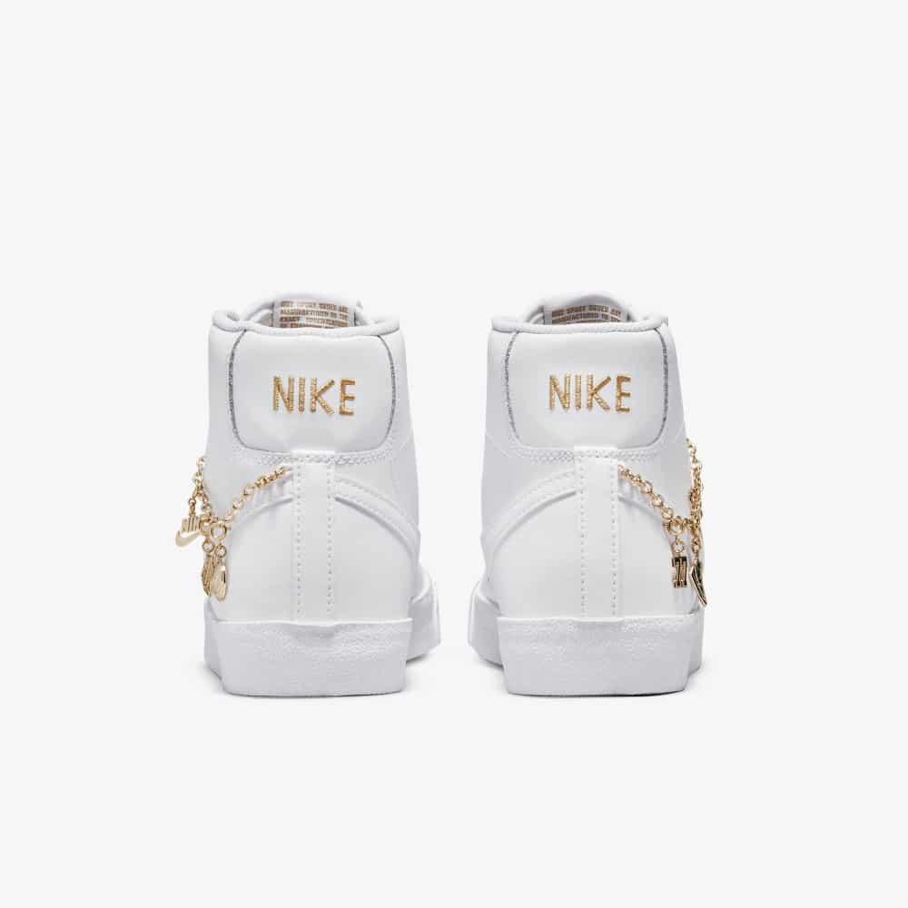 Nike Blazer Mid LX Lucky Charms White - Plumas Kicks