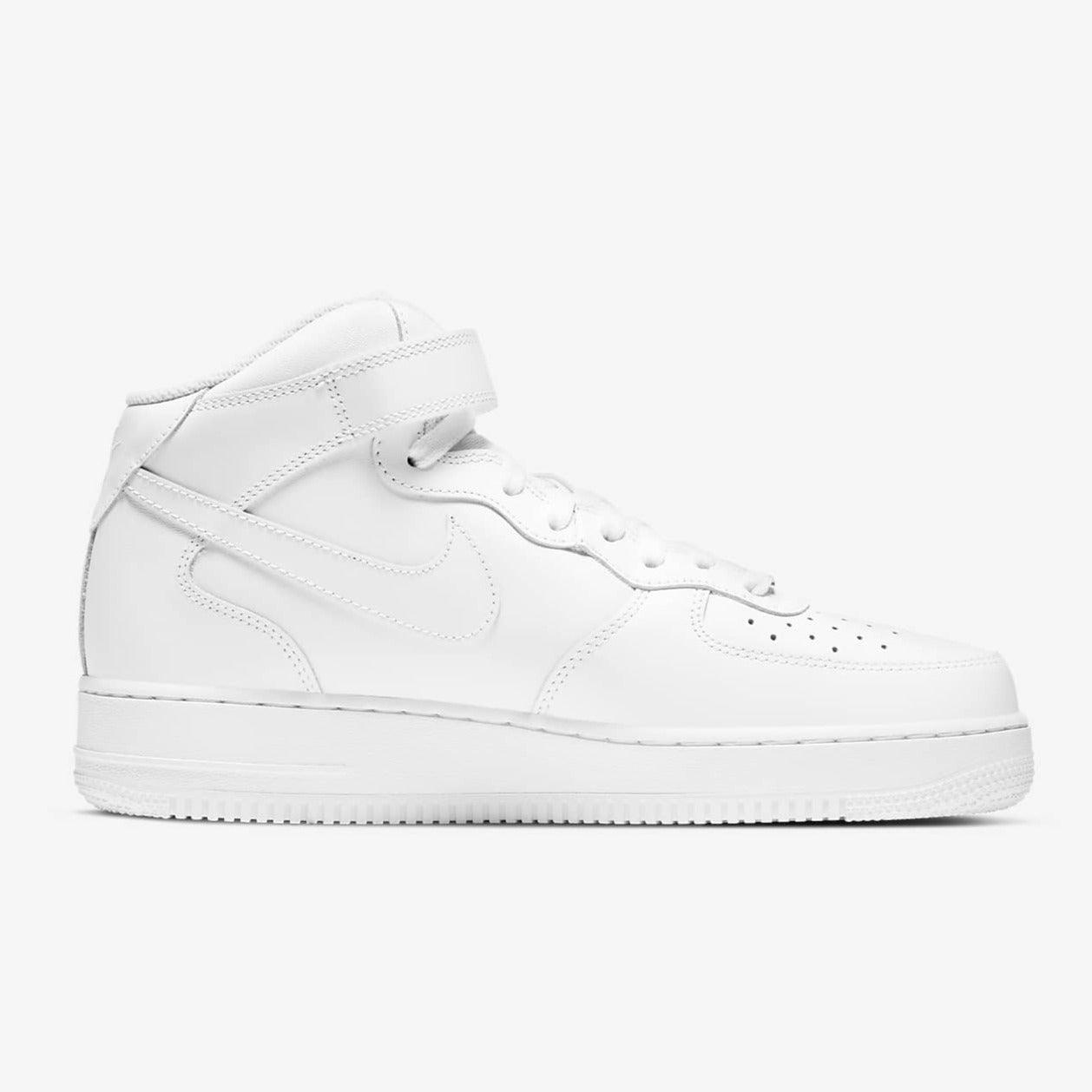 Air Force 1 Mid '07 - Plumas Kicks